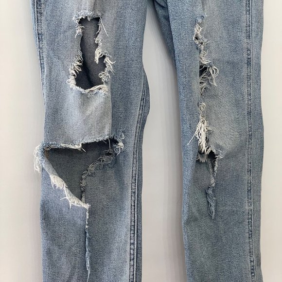 Hollister Jeans Hollister Juniors Size 5s Curvy Ultra High Rise Mom